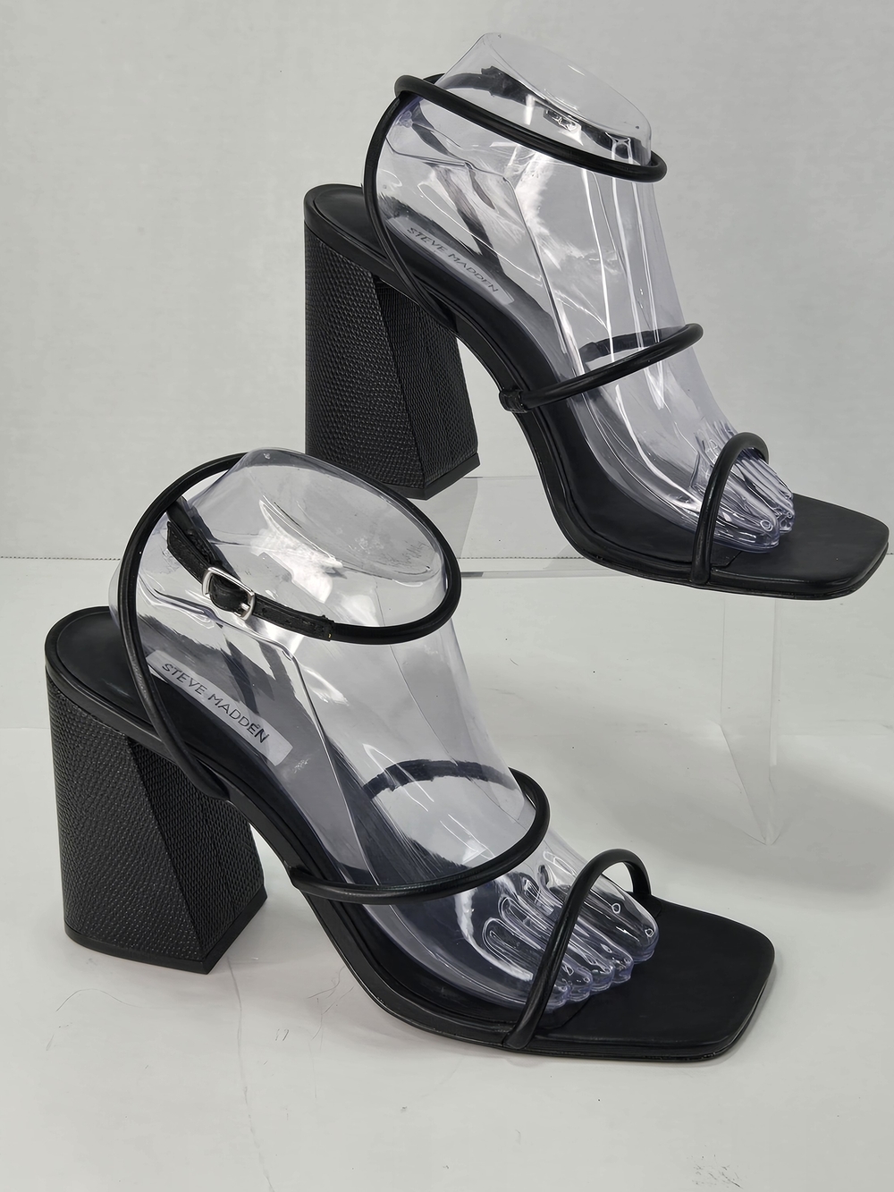Steve Madden Kinsley Black Strappy Block Heel Sandals Women's Size 11